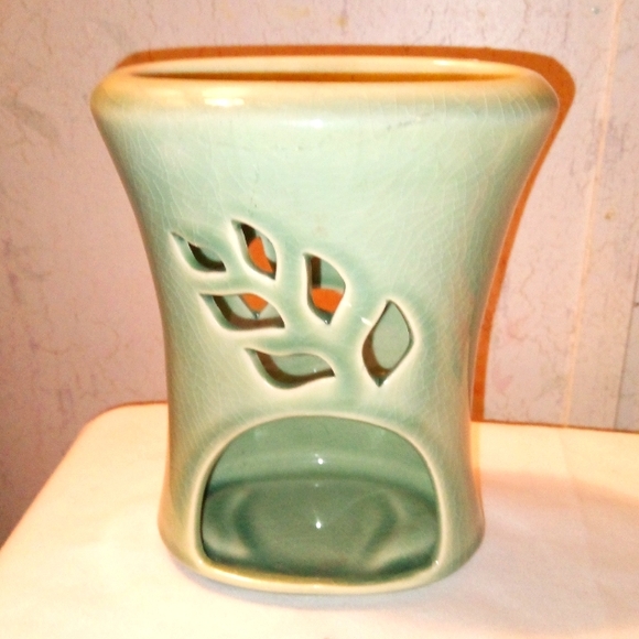 Vintage Wrought Iron Floating Vase Group - Picture 12 of 16